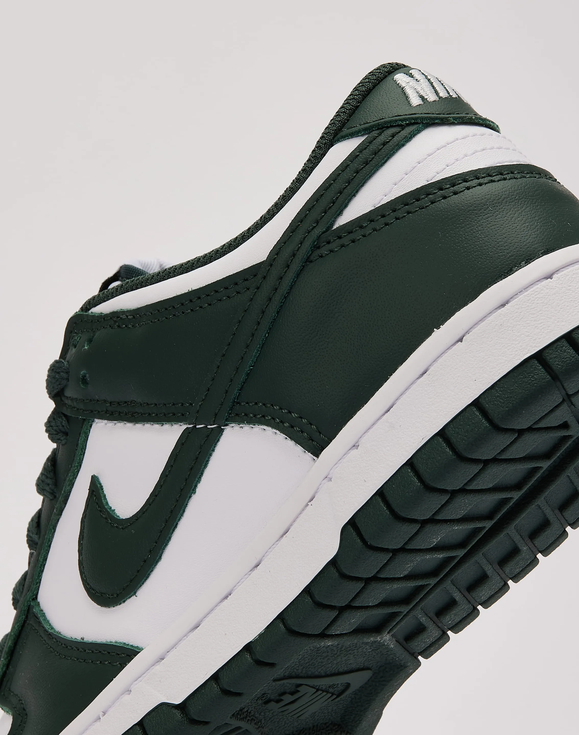 Nike Dunk Low Grade-School